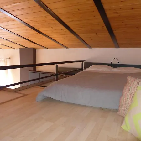 Apartment Wide-view & Quiet Chania