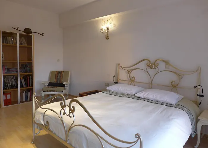 Wide-view & Quiet Chania